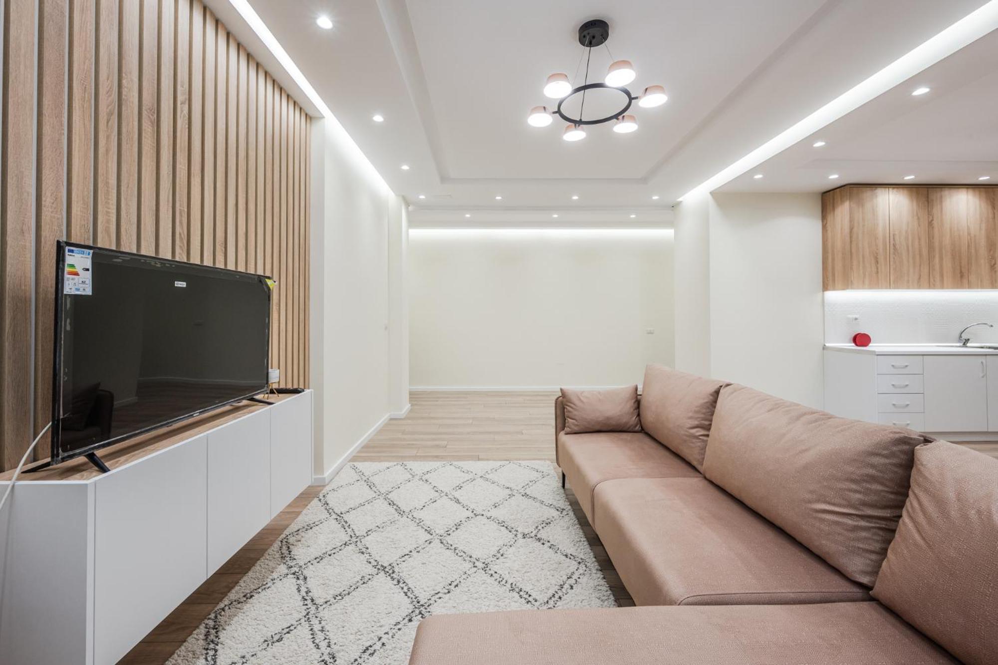 Lucas Central Home Tirana Eksteriør billede
